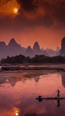  La Pagoda del Sole Perduta: Una Splendida Sentinella che Sorveglia la Fiume Li