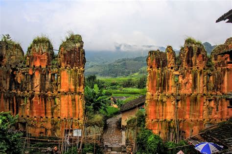 Il Tempio di Sanming, un gioiello architettonico immerso nella natura!